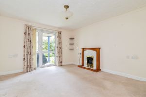 LOUNGE- click for photo gallery